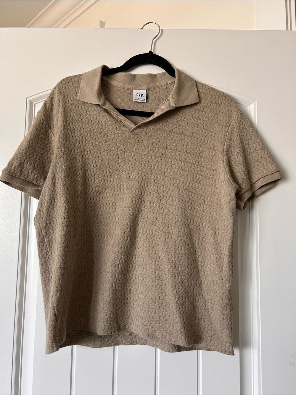 Zara Men Short-Sleeve Polo in Light Beige